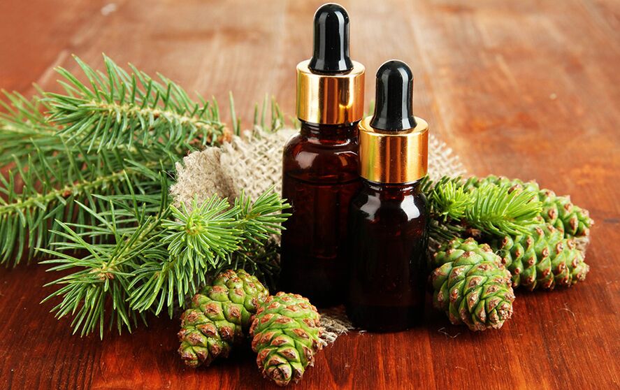 Despite the fact that fir oil is derived from conifers, it is suitable for the delicate skin around the eyes. 
